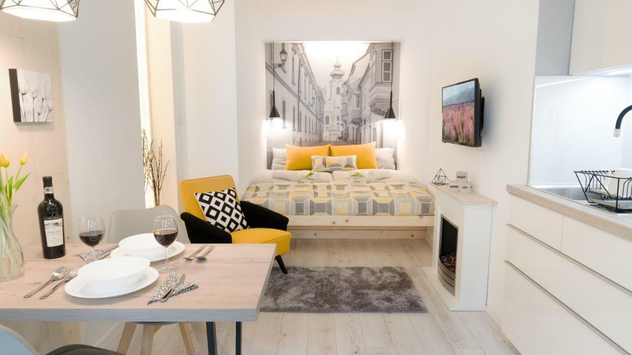 Luxury Studio 24 Дьєр Екстер'єр фото